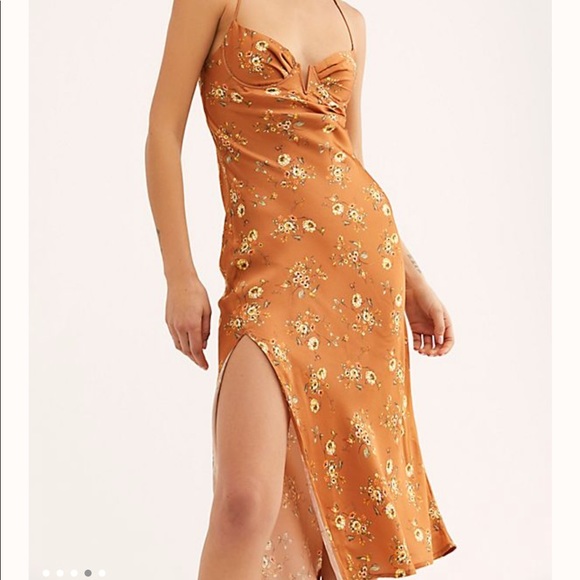 sun becomes her wildflower midi dress